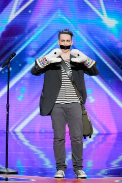 AMERICA'S GOT TALENT -- "Auditions Pasadena Civic Auditorium" -- Pictured: Tape Face -- (Photo by: Trae Patton/NBC)